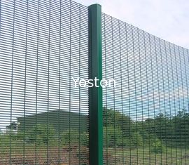 CINA 358 Anti Climb Welded Wire Mesh Fencing Panels, Steel Security Fence Panels For Prison pemasok